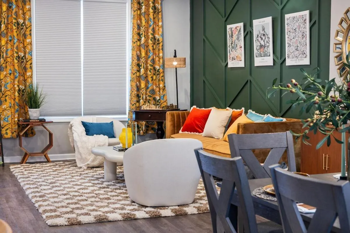펜션 Chic Home With Large Private Yard! Hot Tub, Close To Downtown 피츠버그